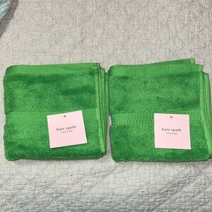 🎁 Set of 2 NWT Kate Spade Hand Towels